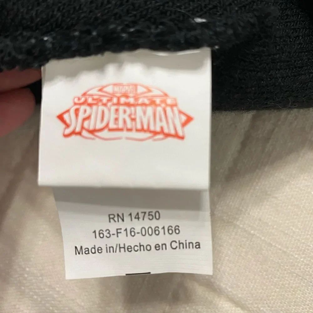 Marvel Spider-Man Hat   - Picture 4 of 5